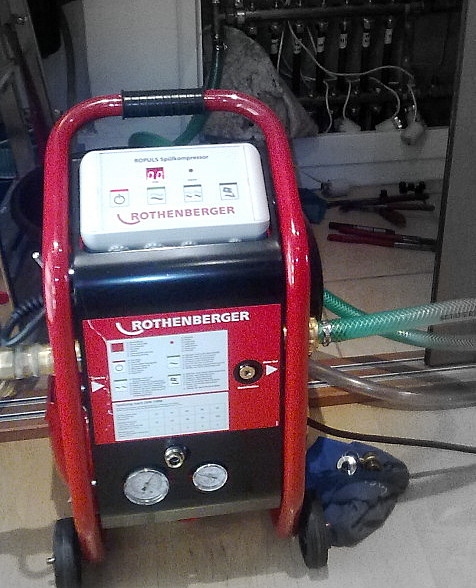 Sultanbeyli'de Petek Temizligi